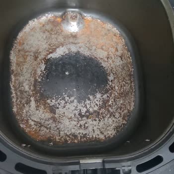 Kumtel Airfryer Sepet Ve Haznedeki Boya Soyulması Ve Paslanma Sorunu