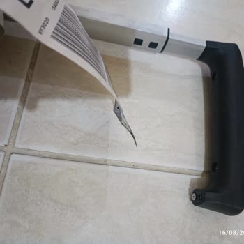 A Jet Bagaj Hasarı Ve Fatura Şartı Nedeniyle Telafi Talebi