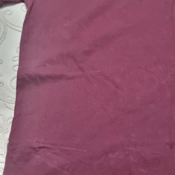 Rexona Rose Glow Roll-On’un Kalıcı Kıyafet Lekeleri Ve Maddi Zarar Talebi