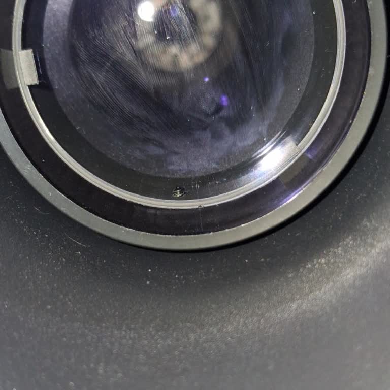 Celestron Teleskop Optik Çizik Ve Beyaz Nokta Sorunu Garanti Kapsamında Çözüm Talebi