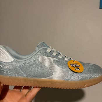 Ürün Görselleri Yanıltıyor: Simli Ayakkabı Ve İade İsteği