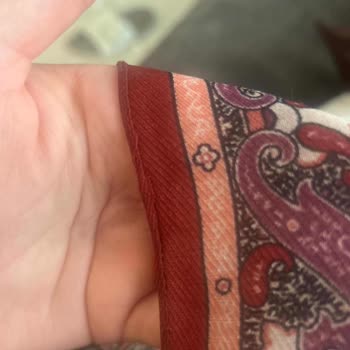 Hasarlı Şal Gönderildi, Değişim Reddedildi Ve Müşteri Cevap Almıyor