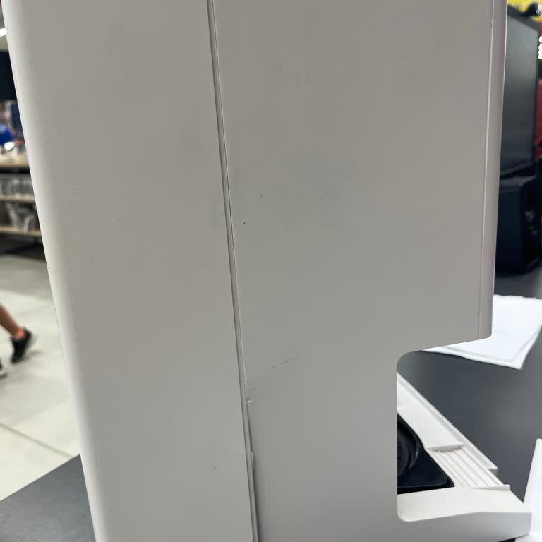 Media Markt Onarım Sonrası Kırık İstasyon Ve Uzun Süreli Geri Dönüşsüzlük