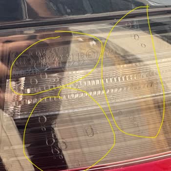BMW Servis Sonrası Boya Kabarması Ve Su Lekeleri Hâlâ Düzeltilemedi