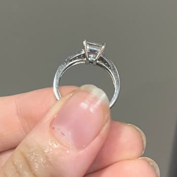Swarovski Yüzüğümde Bakır Yansımaları Ve Garanti Sorunu