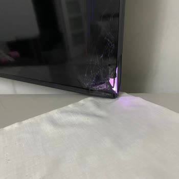 LG Yetkili Servisi Hatalı Montajla TV’yi Duvardan Düşürdü