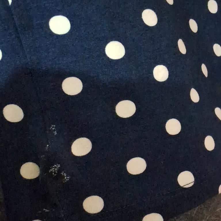 İndirimli Tişörtte Yırtık Ve Uzaktan Çözüm Talebi