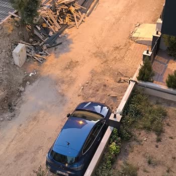 İzmir Menemen'de Fiber Kutusu Hasarı Nedeniyle Uzun Süreli İnternetsiz Kalma
