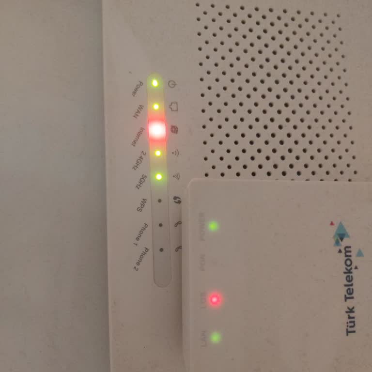 Türk Telekom Sabit İnternet Kesintisi Ve Çözüm Taahhütlerinin Sürekli Ertelenmesi