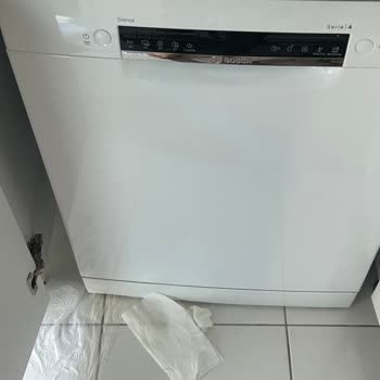 Bosch Bulaşık Makinesinde Su Kaçağı Ve Kurulum Hatası