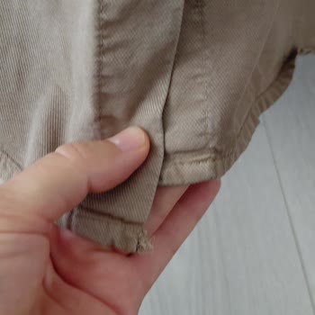 Defolu kıyafet şikayeti ve iade talebi