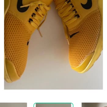 Defolu Nike Sneaker İçin İade Ve Satıcı İncelemesi Talebi
