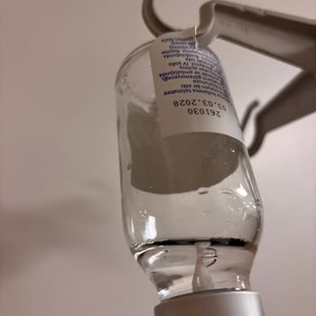 Acil Serviste Uzun Bekleme, Yanlış Doktor Ve Serumda Yabancı Cisim