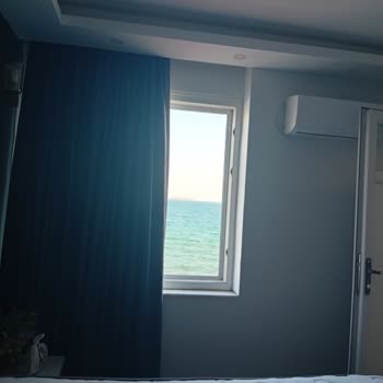 Otel 4 Gecelik Rezervasyonumu Tek Taraflı 3 Güne İndirip Kaba Davranıyor