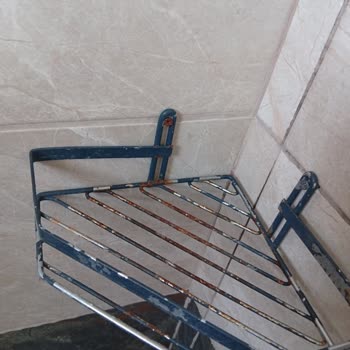 Otel 4 Gecelik Rezervasyonumu Tek Taraflı 3 Güne İndirip Kaba Davranıyor