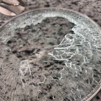 Korkmaz SAHAN Tencere Cam Kapağının Bulaşık Makinesinde Kırılması Ve Ücretsiz Değişim Talebi