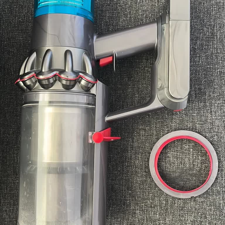 Dyson V15 Detect'te Tekrarlayan Lastik Parça Arızası Garanti Kapsamında Çözülmedi