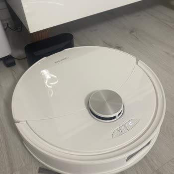 Şarjı %100 Olmasına Rağmen Sürekli Şarj Modunda Kalan Robot Süpürge