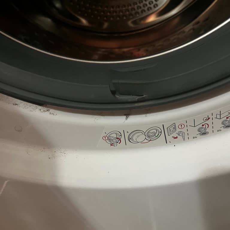 Garanti Süresindeki Grundig Çamaşır Makinesinde Körük Yırtığı İçin 4.010 TL Ücret Talebi Haksız