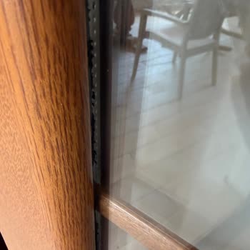 Ömür Boyu Garanti Kapsamındaki Kapı Ve Pencere Lastiklerinde Erken Yırtılma, Ücretsiz Değişim Talebi