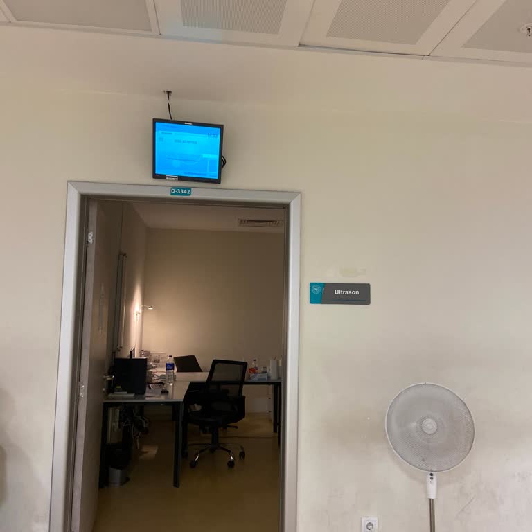 Ultrason Randevusunda Doktorun Yokluğundan Kanser Hastası Mağdur Oldu