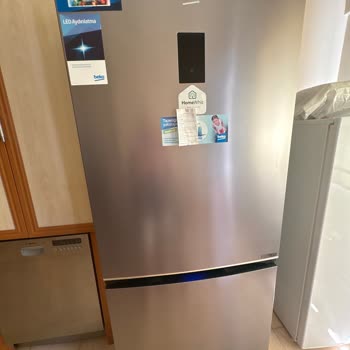 Beko Buzdolabım Üst Bölüm Soğutmuyor Ve Garanti Kapsamında Çözüm Sunmuyor