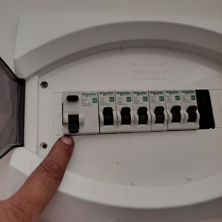 Arçelik Çamaşır Makinesi Isıtıcı Arızası Ve Elektrik Kesintisi Nedeniyle Değişim Talebi
