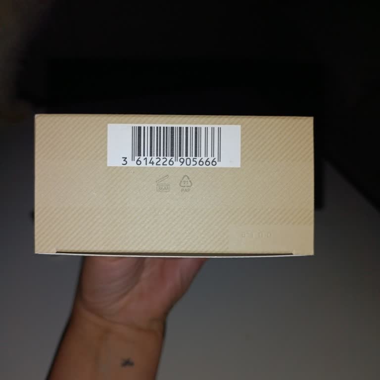 I Am Demanding a Refund From Boyner for Expired, Weak Burberry Perfume