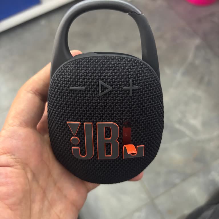 JBL Clip 5 Hoparlör Logo Harfi Bir Hafta İçinde Çıktı, Kalite Sorunu