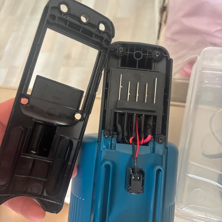 Philips Süpürge Batarya Kapağı Kırıldı, Garanti Kapsamında Ücretsiz Değişim Talebi