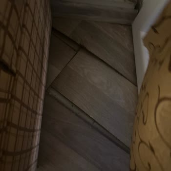 Oda Ve Hijyende Kireçli Musluklar Deniz Suyu Ve Düşük Yemek Kalitesi Nedeniyle Ücret İadesi Talebi
