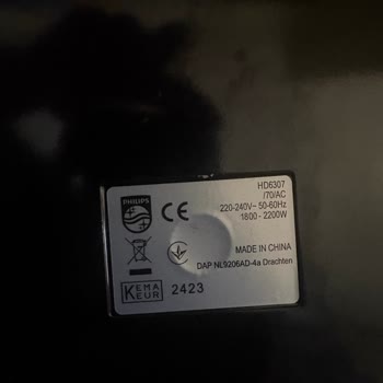 Philips Tost Makinesinde Pişirme Yüzeyi Soyulması Ve Renk Değişimi, Yetkili Servisin Çözüm Sunmaması