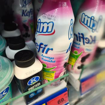 İndirimli Satışa Çıkarılan Tarihi Geçmiş Kefir Ürünleri Sağlık Riski Oluşturuyor