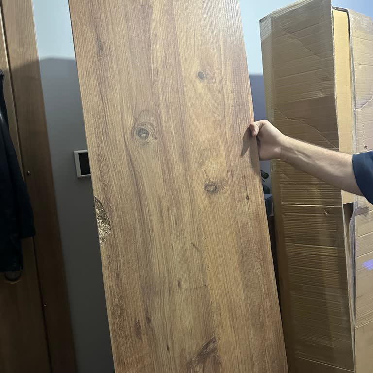 A101'dan Gelen Kırık Gardırop Ve Eksik Kurulum Kılavuzu İçin Hızlı Çözüm Talebi