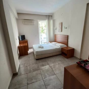 Solis Beach Hotel Odalar Son Derece Pis Ve Bakımsızdı