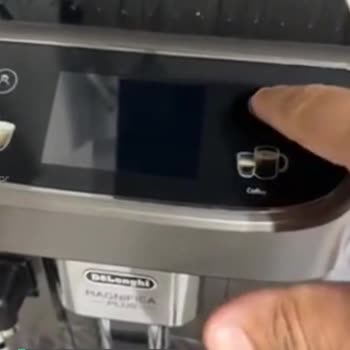 Delonghi Kahve Makinesinin Onarılmasını İstiyorum