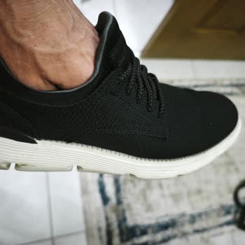 Skechers Ayakkabısında 2 Ayda İç Topuk Yırtılması