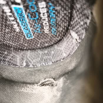 Skechers Ayakkabısında 2 Ayda İç Topuk Yırtılması