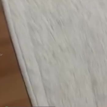 Roborock Siyah Lekeler Bırakıyor Halıda