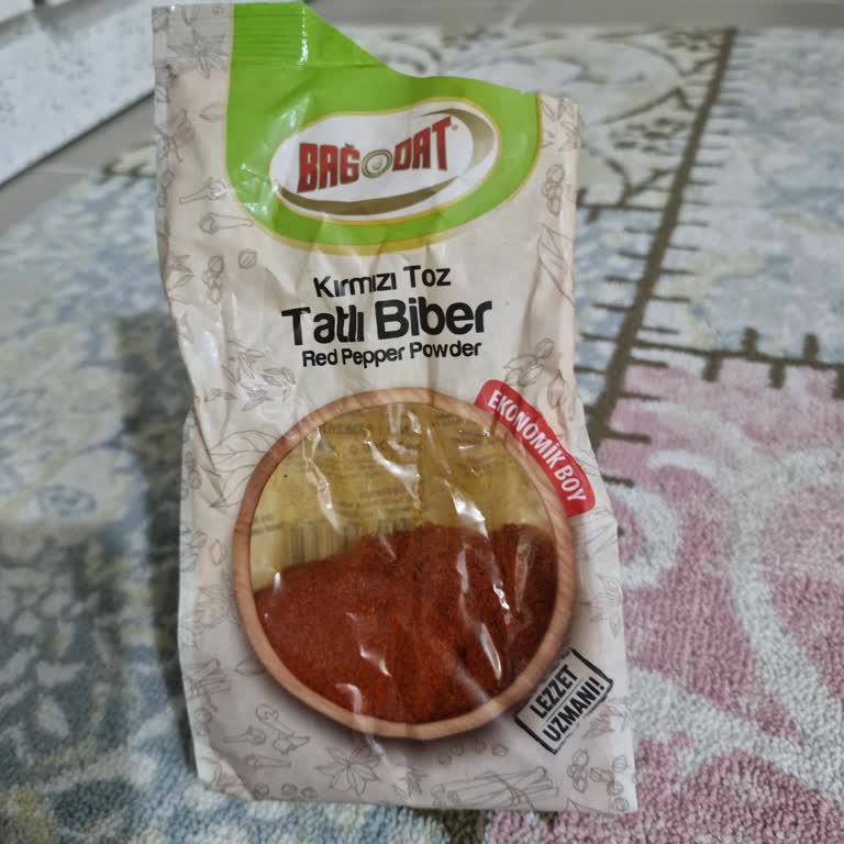 Tatlı Toz Kırmızı Biber Etiketi Yanıltıcı, Acı Çıktı