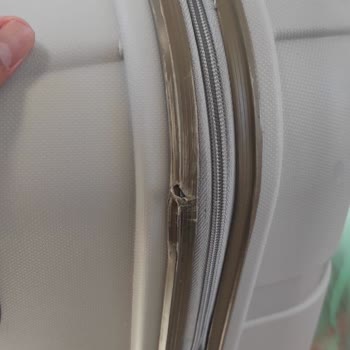 Sunexpress Uçuşunda Hasarlı Valiz Ve Yetersiz Müşteri Desteği