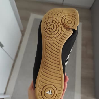 Adidas Güreş Ayakkabısının Kısa Sürede Parçalanması Ve Kullanıcı Hatası İddiası Şeffaf Değil
