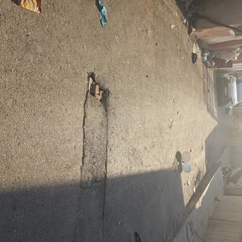 Konak Belediyesi Yol Çökmesini İhmal Ediyor
