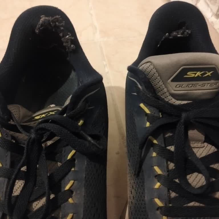 Skechers Yürüyüş Ayakkabısının İç Tasarımı 3 Ayda Bozuldu