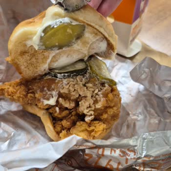 Geç Gelen Soğuk Popeyes Siparişinde Eksik Ve Yanlış Malzeme, Tam İade Talebi