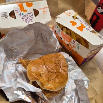 Geç Gelen Soğuk Popeyes Siparişinde Eksik Ve Yanlış Malzeme, Tam İade Talebi
