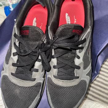 Skechers Ayakkabısındaki Üretim Hatası Yırtılma Ve Kullanıcı Hatası Reddi