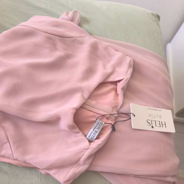 Helis Butik'ten Yanlış Ürün Gönderimi Ve Cevapsız İletişim Nedeniyle Tam İade Talebi
