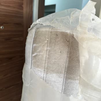 Üç Gün Gecikmeli Teslim Edilen Yatak Lekeli Ve İade İşlemi İlerlemedi