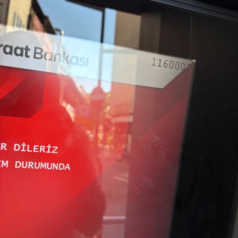 Ziraat Bank ATM'si Para Yuttu: 12.940 TL Hesaba Yatırılmadı